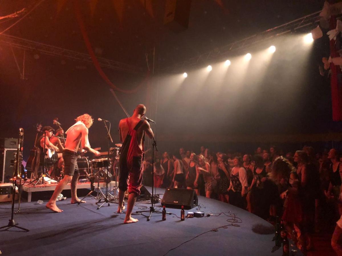 Circus Fantasia Rostock Eksteriør bilde